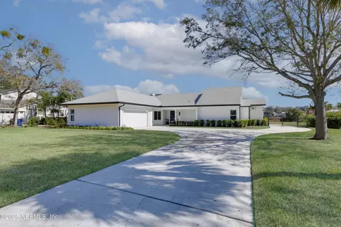 1413 Forest Marsh Dr, Neptune Beach, FL 32266
