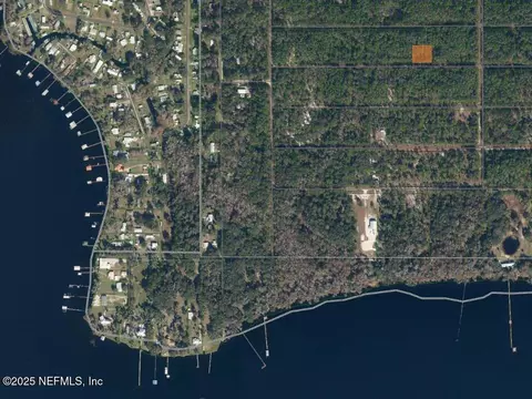 130 Terri Ave, Georgetown, FL 32139