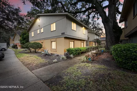 1800 Park Ave #228, Orange Park, FL 32073