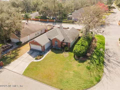 5506 Alexis Forest Ln, Jacksonville, FL 32258