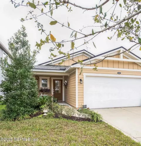 103 Vicksburg Dr, Saint Johns, FL 32259