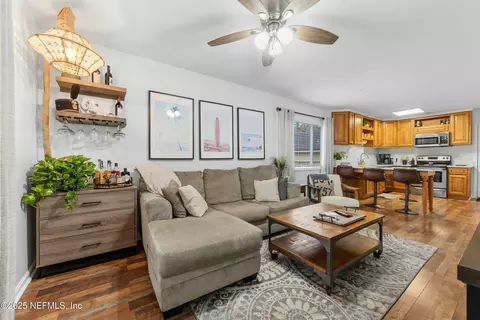 2219 Pine Place Pl, Neptune Beach, FL 32266
