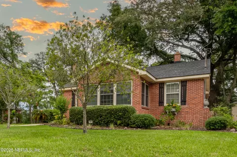 903 Old Hickory Rd, Jacksonville, FL 32207