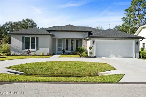 4 Seabee Ct, Palm Coast, FL 32164