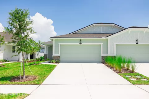 643 Juniper Hills Dr, Saint Johns, FL 32259