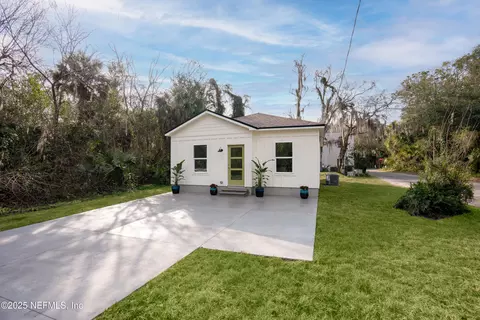 695 Julia St, Saint Augustine, FL 32084