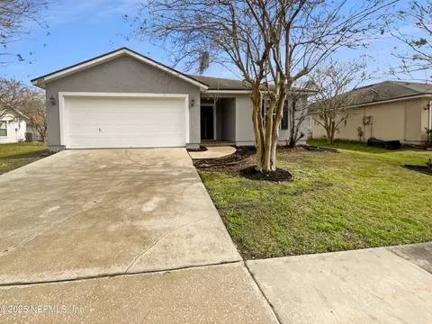 9459 Thorn Glen Rd, Jacksonville, FL 32208