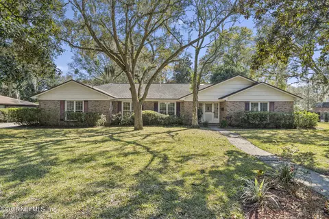 7438 Buckskin Trl S, Jacksonville, FL 32277