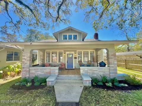 2670 Myra St, Jacksonville, FL 32204