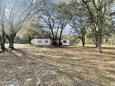 2824 NE 142nd Ln, Gainesville, FL 32609