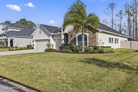45 Manor Ln, Saint Johns, FL 32259