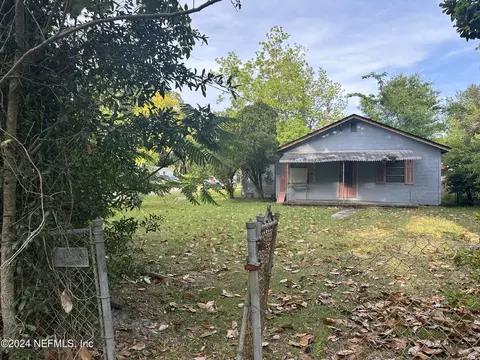 4451 Linder Ave, Jacksonville, FL 32207