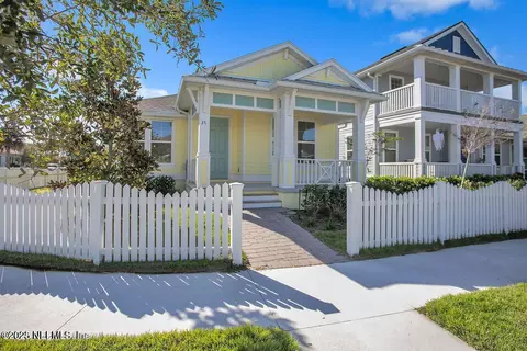 27 Hidden Treasure Dr, Palm Coast, FL 32137