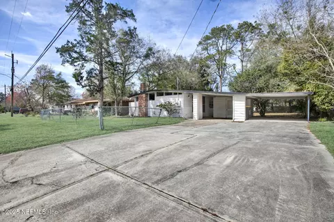 6503 Solandra Dr, Jacksonville, FL 32210