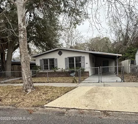 7611 Mccowan Dr, Jacksonville, FL 32244