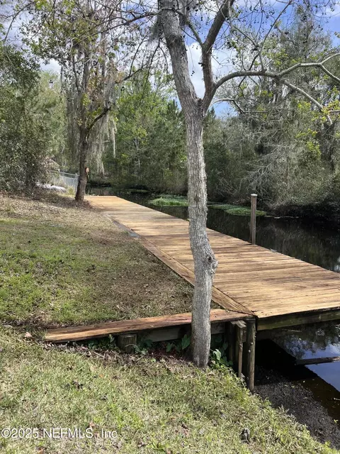 117 Park Dr, Satsuma, FL 32189