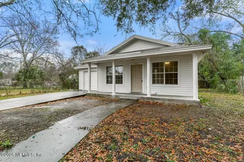 5567 Paris Ave, Jacksonville, FL 32209