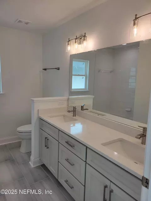 Bath - 54356 Jamie Dr, Callahan, FL 32011 photo 1 of 4