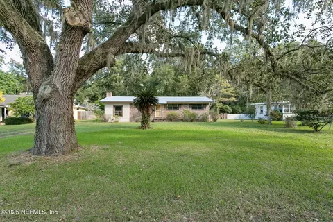 9735 Doolittle Rd, Jacksonville, FL 32246