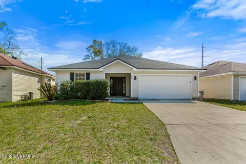 1139 Jones Creek Dr, Jacksonville, FL 32225