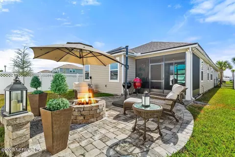 141 Silverleaf Village Dr, Saint Augustine, FL 32092