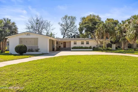 906 Old Grove Mnr, Jacksonville, FL 32207