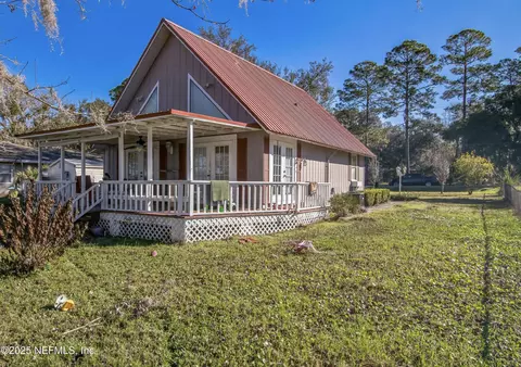 103 Ida Blvd, Interlachen, FL 32148