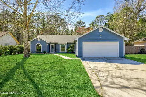 8230 Rocky Creek Dr, Jacksonville, FL 32244