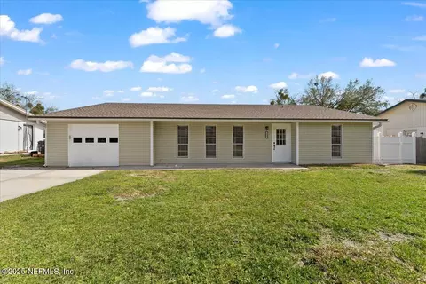 1483 Pawnee St, Orange Park, FL 32065