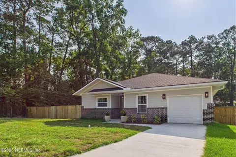 1599 Lake Shore Blvd, Jacksonville, FL 32210