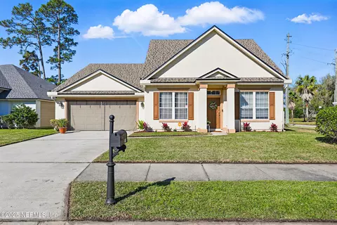 350 Southern Rose Dr, Jacksonville, FL 32225