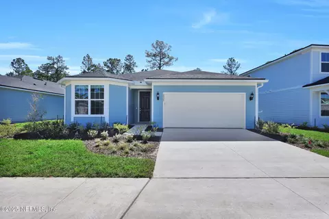 2425 Glade Ln, Green Cove Springs, FL 32043
