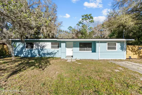 3113 Peach Dr, Jacksonville, FL 32246