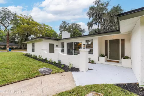 4146 Heath Rd, Jacksonville, FL 32277