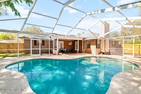 2293 Brentfield Rd, Jacksonville, FL 32225