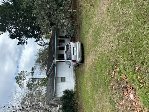 1282 Hibiscus St, Atlantic Beach, FL 32233