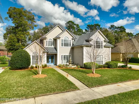 3929 Reds Gait Ln, Jacksonville, FL 32223
