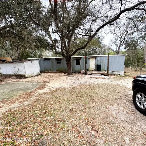 309 Evans Ave, Interlachen, FL 32148