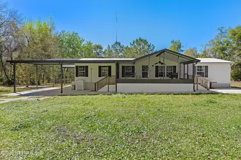 131 Rogers Ln, Palatka, FL 32177