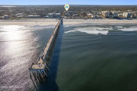 525 3rd St N #303, Jacksonville Beach, FL 32250