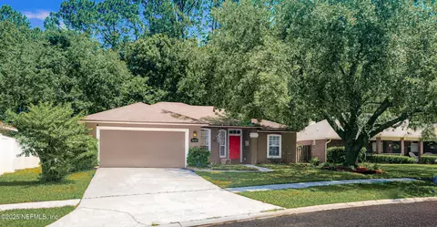 9673 Cedar Ridge Dr E, Jacksonville, FL 32221