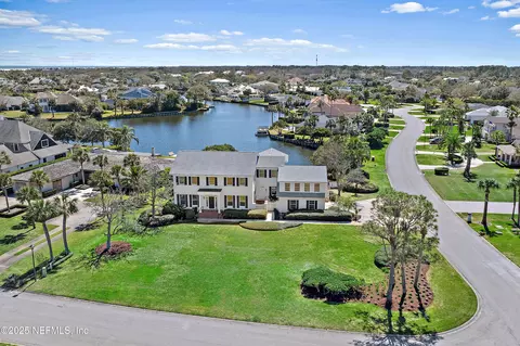 26 La Vista Dr, Ponte Vedra Beach, FL 32082
