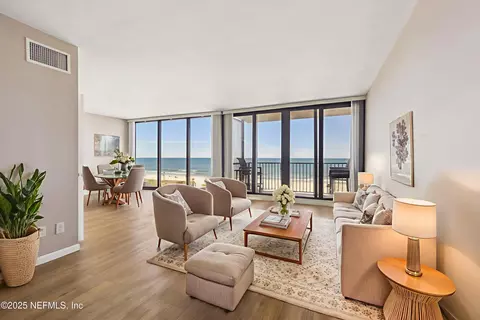 601 1st St S #4D, Jacksonville Beach, FL 32250