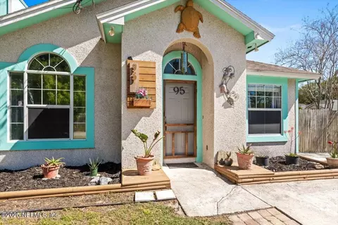 95 W 13th St, Atlantic Beach, FL 32233