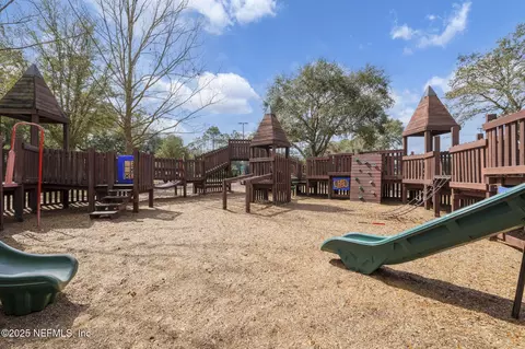930 Eagle Point Dr, Saint Augustine, FL 32092 photo 1