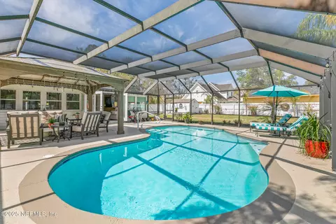 540 Roberts Rd, Saint Johns, FL 32259