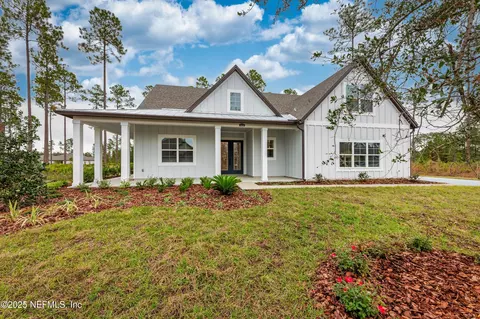 36140 Pitch Ln, Hilliard, FL 32046