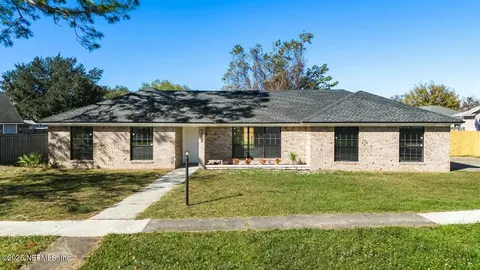 1252 Peabody Dr E, Jacksonville, FL 32221