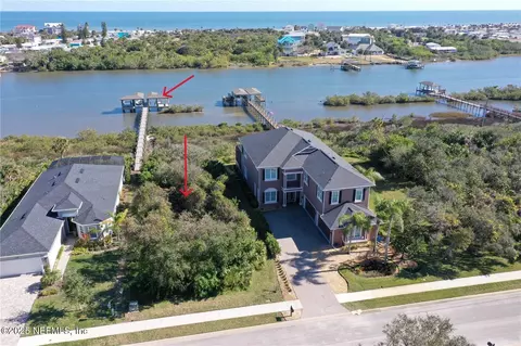 32 N Riverwalk Dr, Palm Coast, FL 32137
