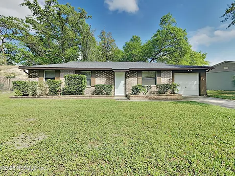 11753 Raven Dr W, Jacksonville, FL 32218